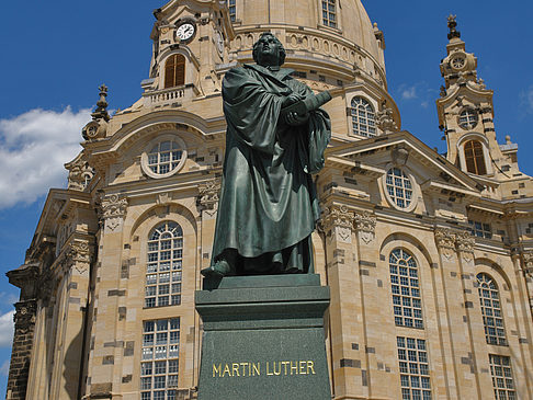 Frauenkirche und Lutherdenkmal Fotos