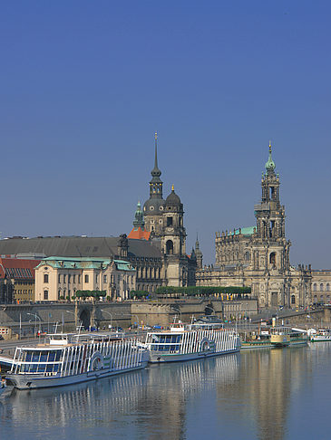 Foto Blick auf den Schlossplatz - Dresden