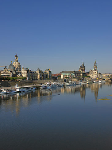 Foto Elbe vor dem Terrassenufer