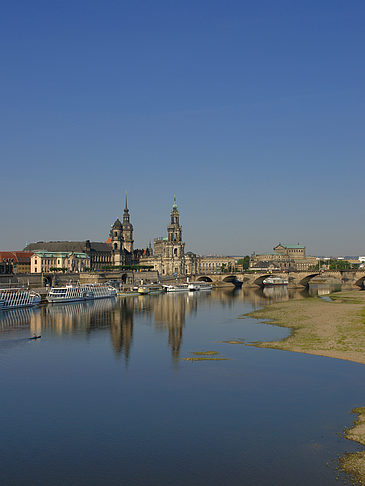 Foto Elbe vor dem Terrassenufer - Dresden