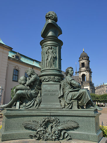 Fotos Ernst-Rietschel-Denkmal