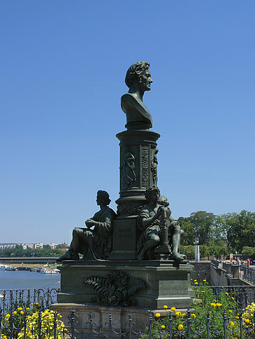Foto Ernst-Rietschel-Denkmal - Dresden