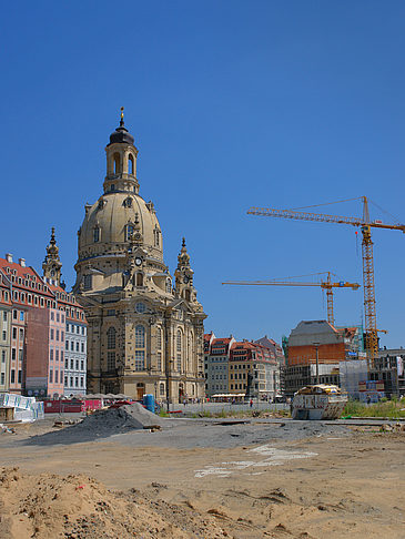 Frauenkirche mit Baustelle Fotos