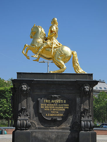 Goldener Reiter Foto 