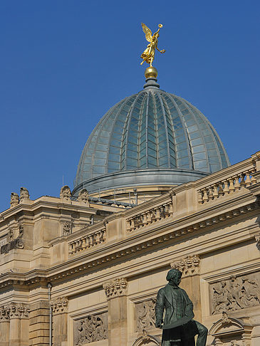 Kunstakademie Fotos