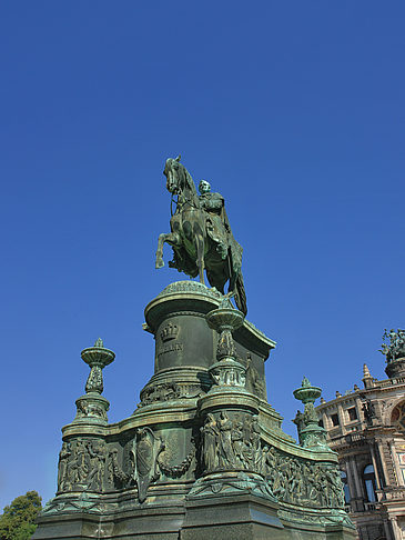 Foto König-Johann-Statue - Dresden