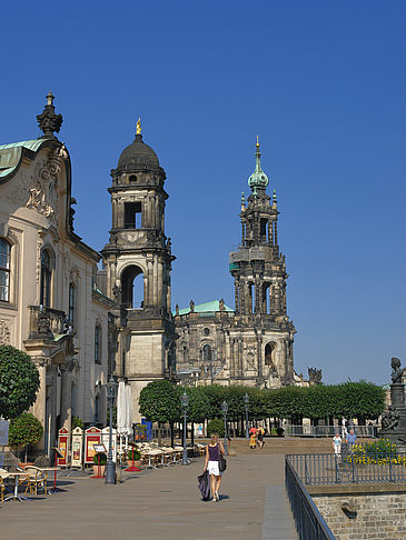 Foto Oberlandesgericht mit Hofkirche