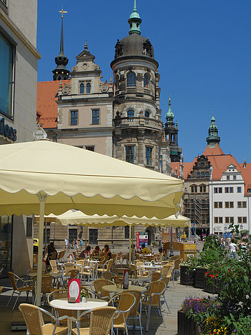 Foto Cafe vor dem Schloss - Dresden