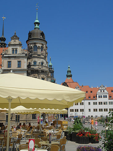 Cafe vor dem Schloss