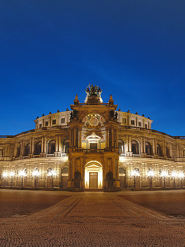 Foto Semperoper bei Nacht