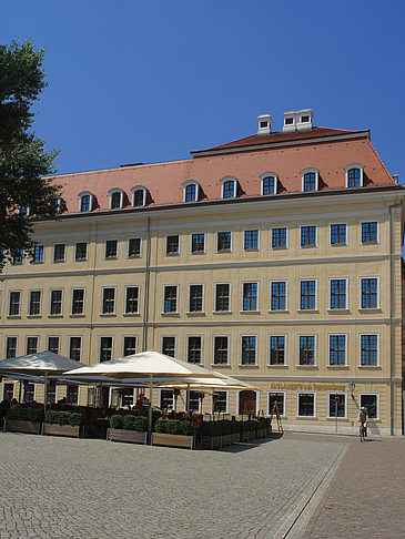 Taschenbergpalais