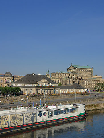 Theaterkahn