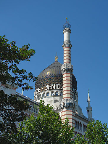 Kuppel und Schornsteine Foto 