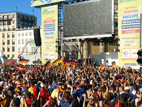 Bühne auf dem Fanfest - Berlin (Berlin)