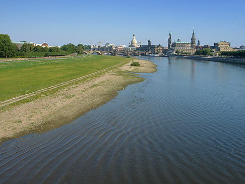 Canalettoblick mit Wiese Foto 