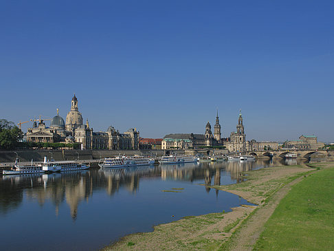 Blick über die Elbe Fotos