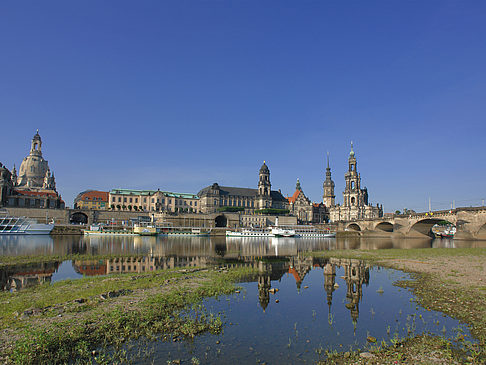 Foto Blick auf den Schlossplatz - Dresden