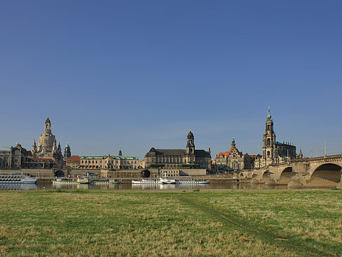 Fotos Blick auf die Brühlsche Terrasse