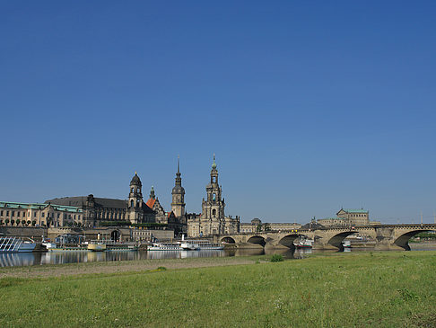 Foto Blick auf die Brühlsche Terrasse - Dresden