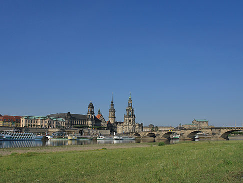 Fotos Blick auf die Brühlsche Terrasse
