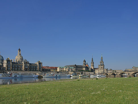 Foto Blick auf die Brühlsche Terrasse - Dresden