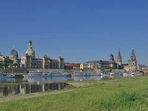 Foto Blick auf die Brühlsche Terrasse - Dresden
