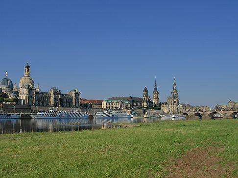 Blick auf die Brühlsche Terrasse