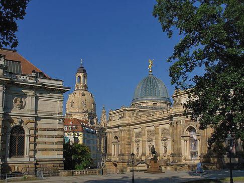 Fotos Frauenkirche und Kunstakademie