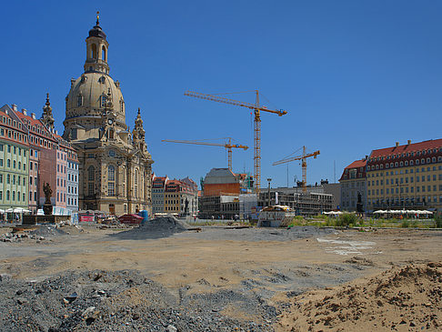 Frauenkirche mit Baustelle Fotos