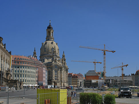Foto Frauenkirche mit Baustelle