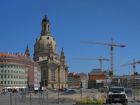 Fotos Frauenkirche mit Baustelle