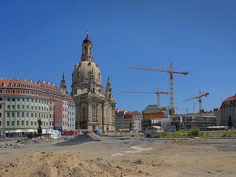 Frauenkirche mit Baustelle Fotos