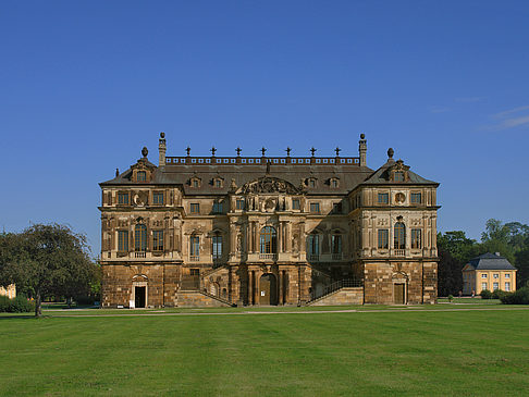 Fotos Palais mit Wiese | Dresden