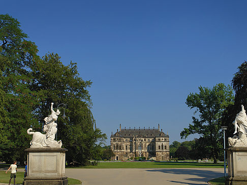 Fotos Statue im Großen Garten