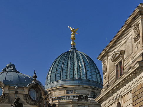 Kunstakademie Fotos
