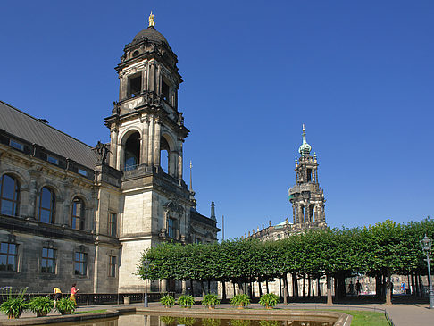 Fotos Teich vor dem Gericht | Dresden
