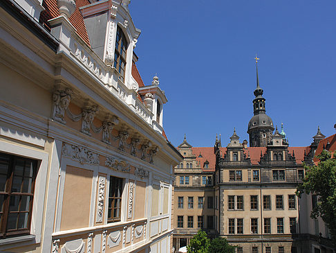 Schloss aus Taschenbergpalais Fotos