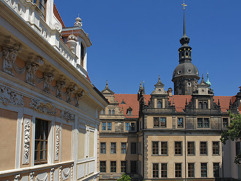 Schloss aus Taschenbergpalais