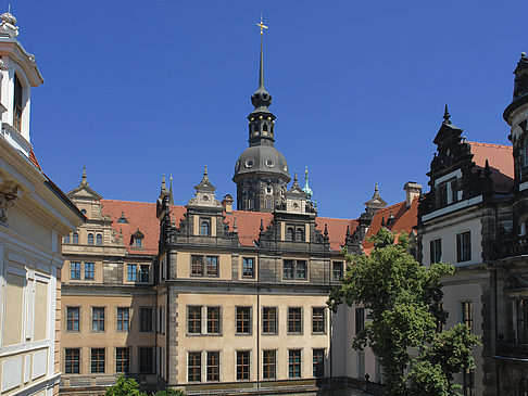 Schloss aus Taschenbergpalais Fotos