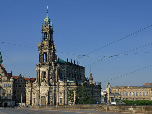 Hofkirche und Schloss Foto 