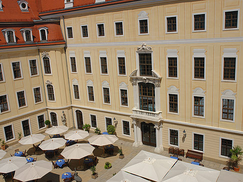 Innenhof des Taschenbergpalais Foto 
