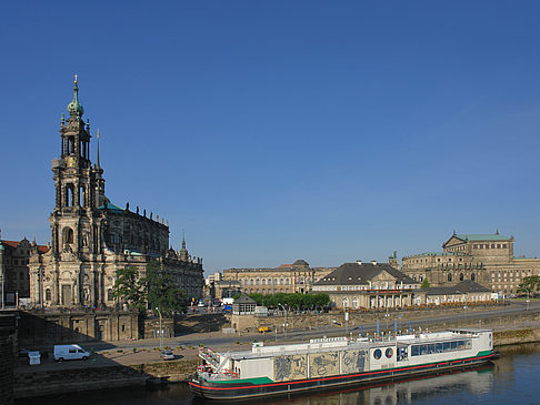 Foto Blick auf den Theaterplatz - Dresden