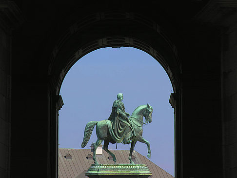 Fotos König Johann Denkmal